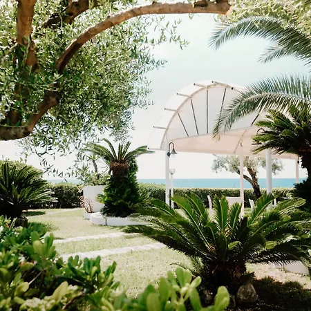 Hotel Hotel Mediterraneo Sapri 4*