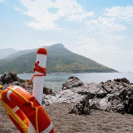 Beach Hotel Terracotta Hotel 4*
