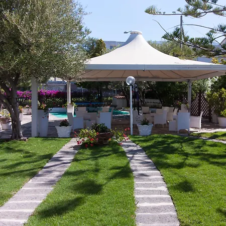 Hotel Beach Hotel Terracotta 4*