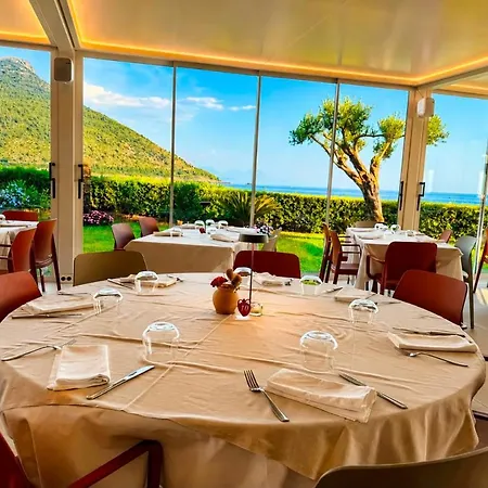 Beach Hotel Terracotta 4*