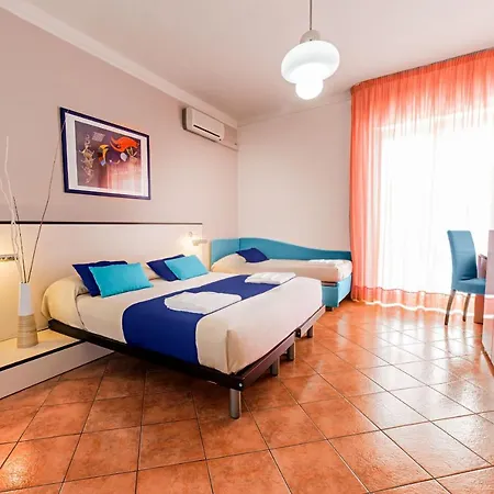 Hotel Mediterraneo Sapri 4*